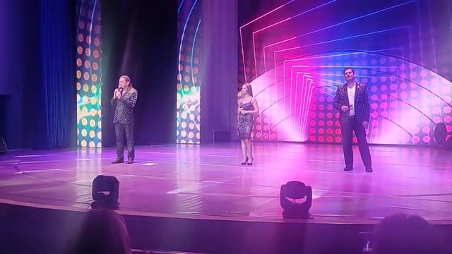 Доктор Шлягер-Стихотворение про город Урай и объявление группы(Урай, 07.12.2022) смотреть онлайн