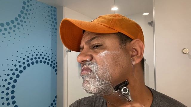 Bromley's Smooth Operator 7- Blade Razor — the travel cut | average guy tested #APPROVED смотреть онлайн