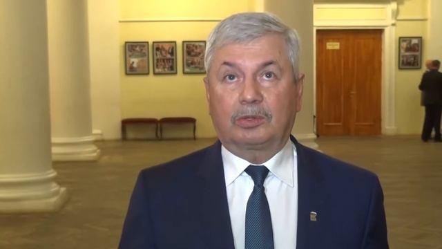 Владимир Мякуш с рабочим визитом посетил город Озерск смотреть онлайн