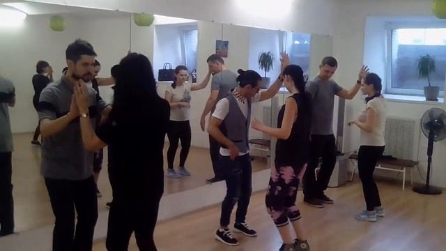 Бачата с Чино: ведение и стиль - Teodoro Reyes "No Quiere Saber de Mi" смотреть онлайн