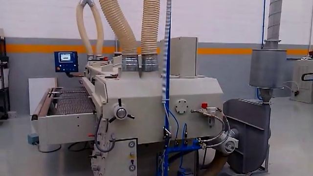 Внешний осмотр итальянского шлифовального станка NERLI PN 25 смотреть онлайн