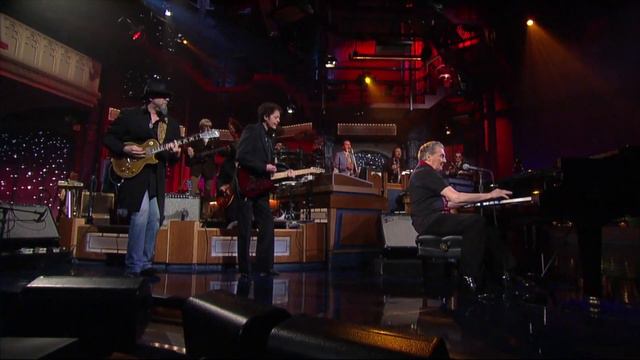 Jerry Lee Lewis Performs "Great Balls Of Fire" | Letterman смотреть онлайн