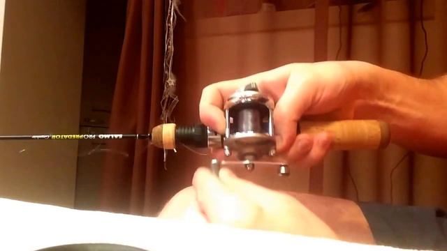 Удилище зимнее Salmo PRO PREDATOR 56см, Катушка Shimano Club Demi 15 RL. смотреть онлайн