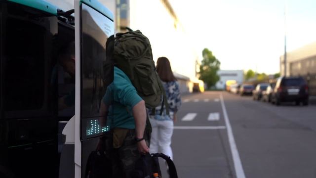 Будущее уже наступило: беспилотный автомобиль пятого поколения уже ездит по Москве смотреть онлайн