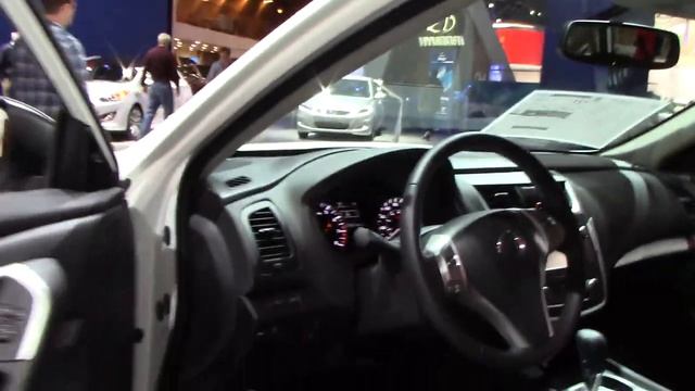 2017 Nissan Altima 2.5 Sv SEDAN | 360 Walkthrough | Detroit Autoshow смотреть онлайн