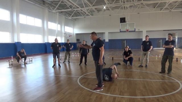 Кулак об пол разбивается и точка касания - ось вращения . Международный семинар Май 2021 смотреть онлайн