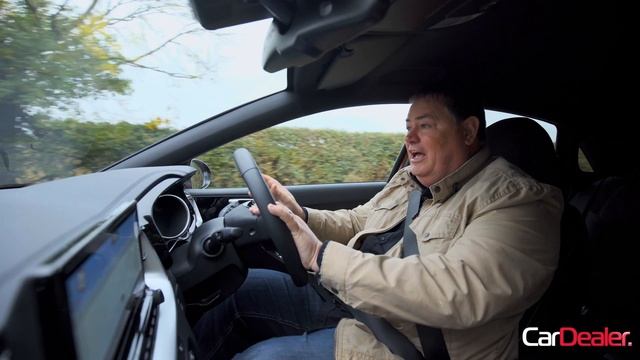 Mike Brewer drives the Kia Ceed – Winner of Mid-Sized Car of the Year смотреть онлайн