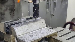 Боковые прижимы низкопрофильные для фрезера