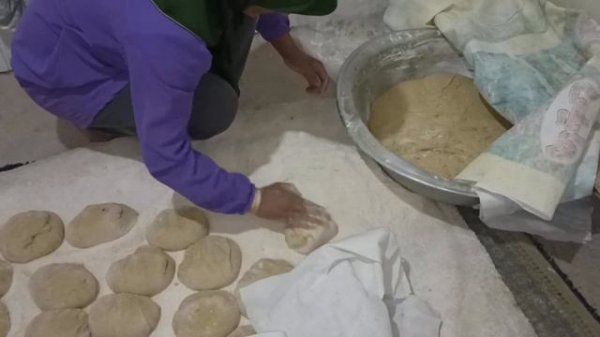 The recipe for cooking lavash bread in a country style/Iranian Kodbanowi.#baking