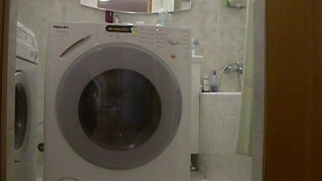 Стиральная машина Miele 1730 режим отжим