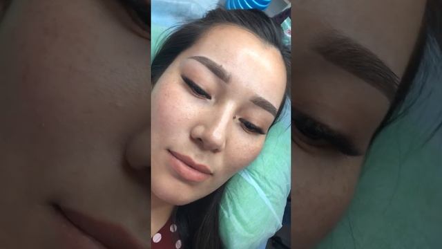 Заживший татуаж бровей Назира Арынова смотреть онлайн