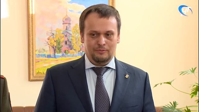Андрей Никитин встретился с командующим Росгвардии Северо-Западного округа смотреть онлайн