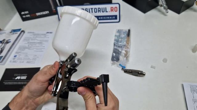 Pistol de vopsit, Anest Iwata Pininfarina WS-400 Clear Seria 2 Digital, Pro Set - completare video смотреть онлайн