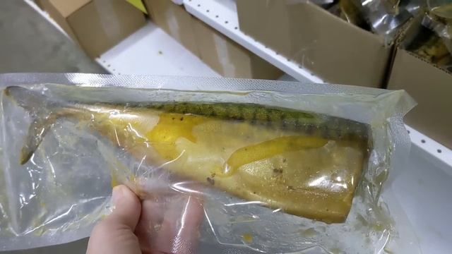 СВЕТОФОР ? Как всегда БИТКОМ ? Много рыбной продукции, консервы. Дешевле Фикс Прайс. Новинки 2022 смотреть онлайн