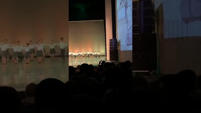 Hovik studio младшая группа смотреть онлайн
