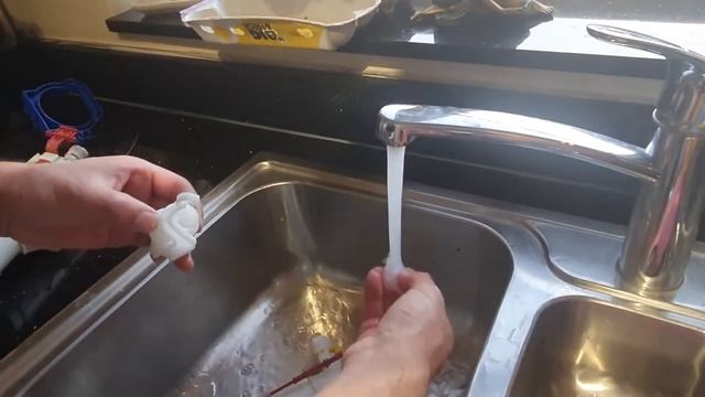 Viconnect Cistern Component Clean смотреть онлайн