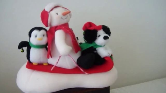 Vivian's 2007 hallmark singing snowman Toy (Sled with Friends) смотреть онлайн