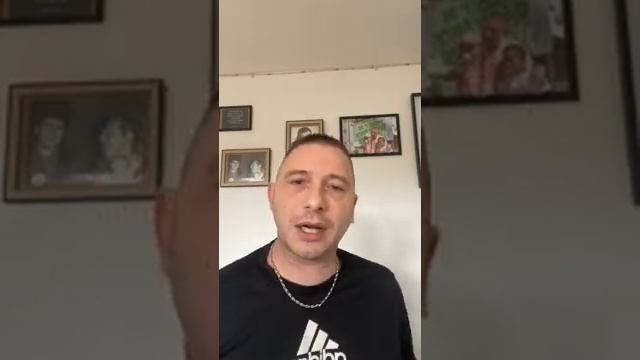 Nicolas Dupont Aignan и Oliv Oliv ????