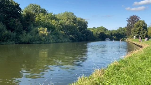 Река Темза - Отдых у реки и на реке , Windsor, UK смотреть онлайн