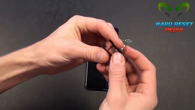 OPPO Reno 2 Insert The SIM Card смотреть онлайн