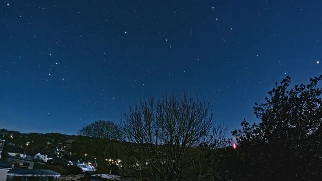 4K Dark Skies Over Devon Night Time Lapse - January 30, 2024 смотреть онлайн