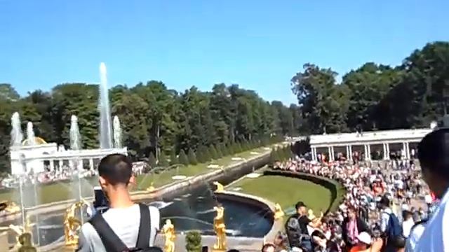 Б П, столько туристов я в жизни не видел, обалдеть. смотреть онлайн