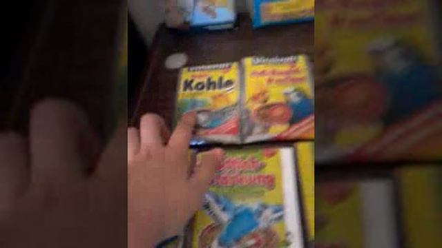 Как ухаживать за волнистым попугайчиком ! смотреть онлайн