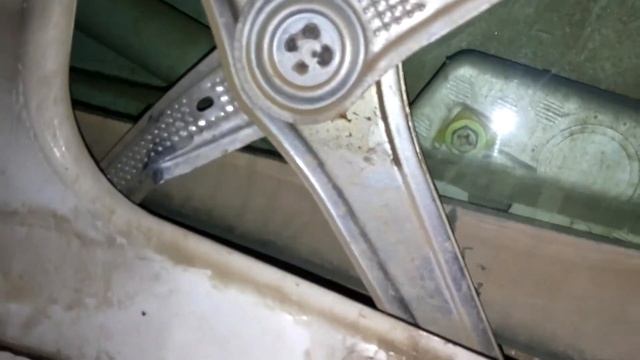 Ремонт стеклоподъемника тойота витц 2003 г. Scp10