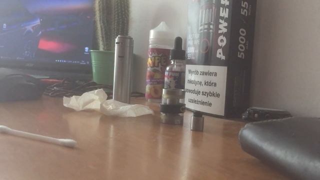 Лайфхак чистим испаритель iJust S смотреть онлайн