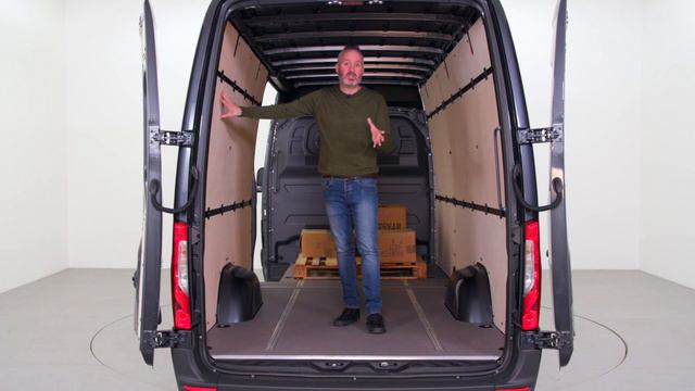 Mercedes-Benz Sprinter Load Space Review | How Much Can The Sprinter Carry?