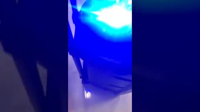 12 дюймовый портативный динамик на колесиках уличный беспроводной bluetooth квадратный танцевальный смотреть онлайн