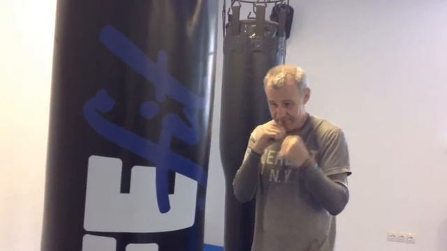 Прямой удар в боксе (ДЖЕБ) смотреть онлайн