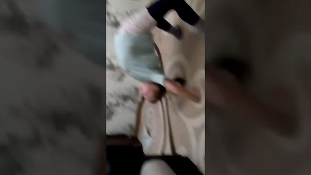 Моя подружка показывает гимнастику смотреть онлайн