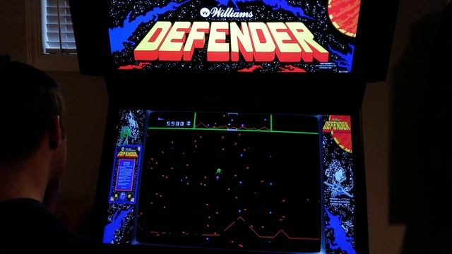 Defender Arcade Cabinet MAME Gameplay w/ Hypermarquee смотреть онлайн
