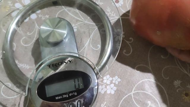 ТЕСТИРУЮ ЧЕСНОКОДАВКУ, МАРИНУЮ ОГУРЦЫ И ПОМИДОРЫ, ВОЛОДЯ ВАРИТ ДУШ смотреть онлайн
