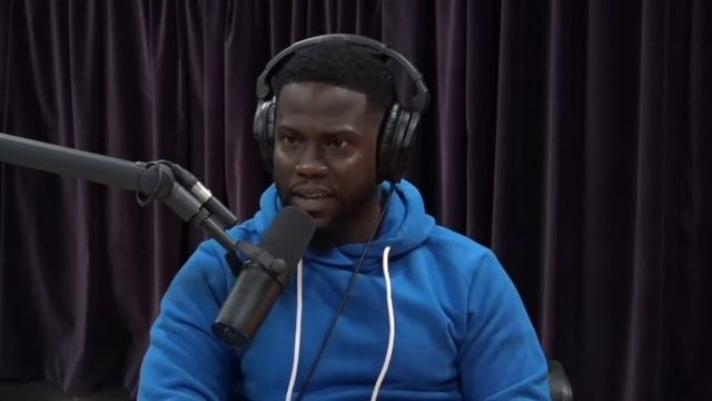 Kevin Hart: Mike Tyson Was a Pit Bull With No Leash! смотреть онлайн