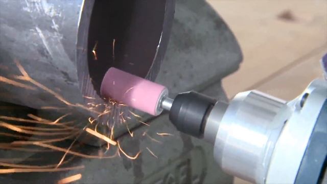 Прямая шлифмашина GGS 28 LCE (Eng)