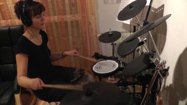 Cha Cha Cha, Drum Cover смотреть онлайн