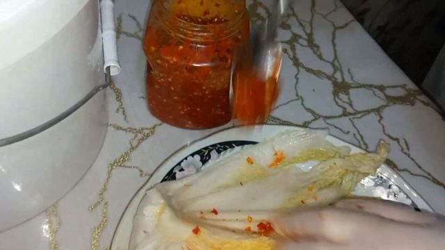 Кимчи (Чимчи) по-корейский. Дети моии восторге от острый капусты.