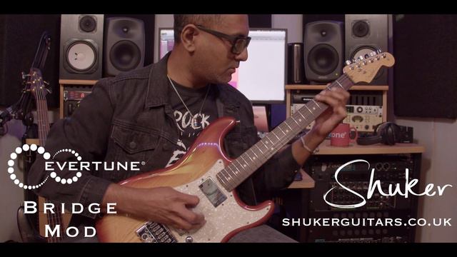 Fender Stratocaster | Evertune Bridge Mod | Shuker Guitars | смотреть онлайн