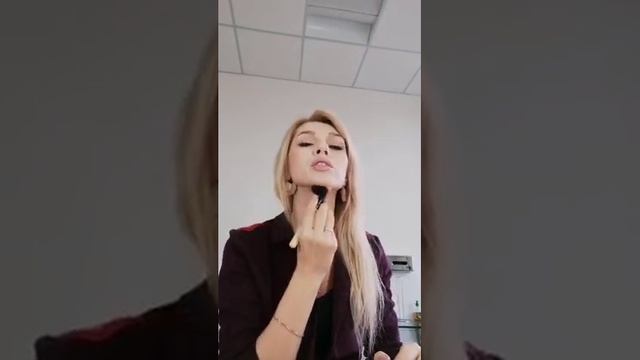 Хайлайтер, румяна, контуринг смотреть онлайн