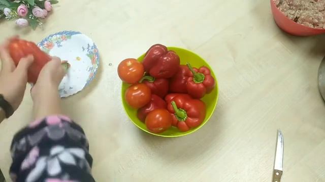 ФАРШИРОВАННЫЕ ПЕРЦЫ! ПРОСТОЙ И БЫСТРЫЙ СПОСОБ ПРИГОТОВЛЕНИЯ смотреть онлайн