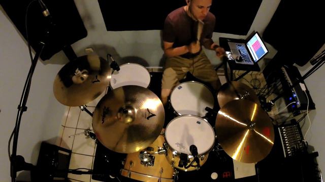 Nirvana Unplugged - Plateau (Drum Cover) Yamaha Stage Custom Bebop kit смотреть онлайн
