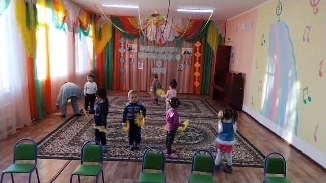 П.Саяк. Дет.сад Балдаурен. Музыка в средней группе. Муз.р. Смирнова Е.А. смотреть онлайн