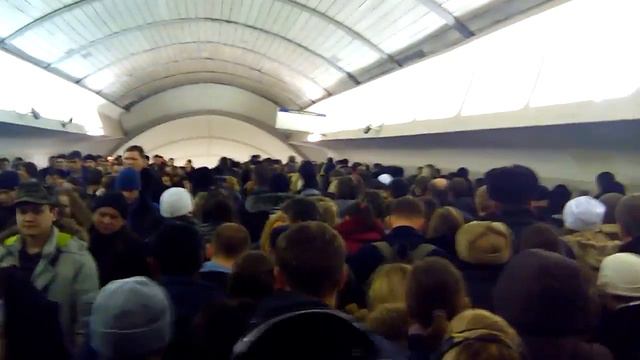 13.02.2014 переход Арбатская - Боровицкая смотреть онлайн