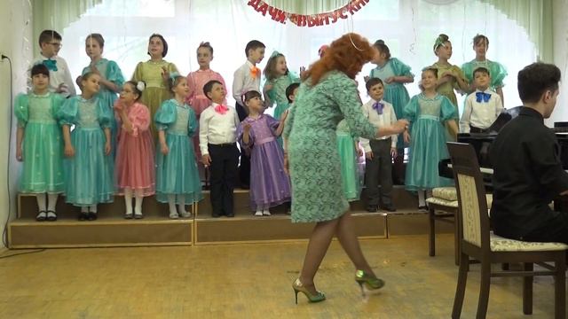 Хор Росинки смотреть онлайн