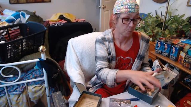 ?unboxing shopping from organics health & metaphysical store ,#tarot ,#oracle ,#astrology смотреть онлайн