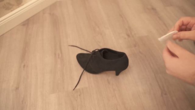 Stick a Panty Liner in your SHOE and WATCH WHAT HAPPENS💥(Surprising)🤯 смотреть онлайн