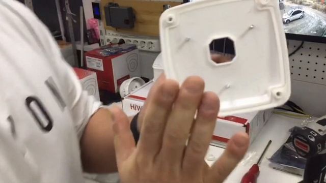 Установка камеры #hiwatch на самонесущую коробку от CAMBOX смотреть онлайн