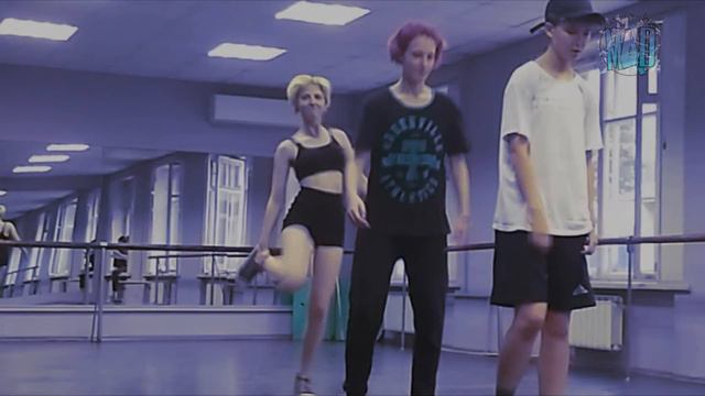 1 YEAR WITH M4D смотреть онлайн